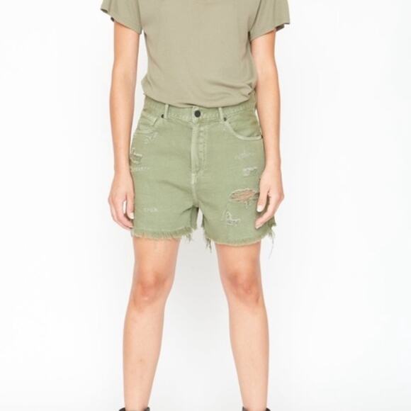SANDRINE ROSE Army Green Short Shorts NWT in Size 29 - Picture 1 of 7